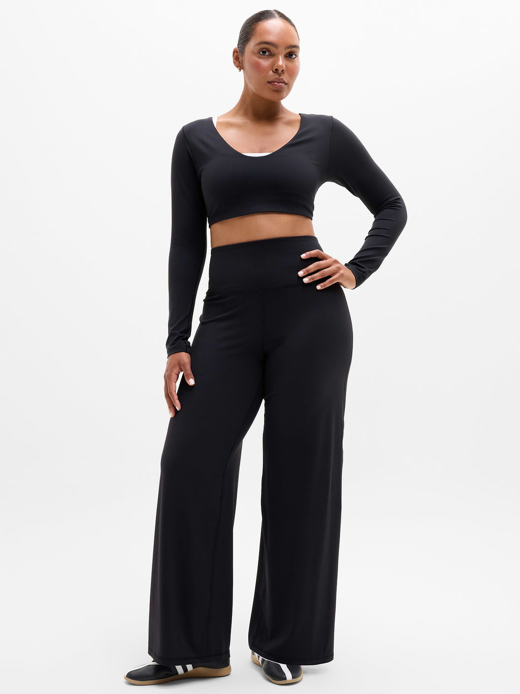 Elation Ultra High Rise Wide Leg Pant - Black
