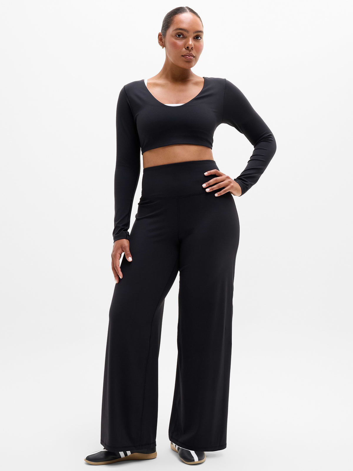 Elation Ultra High Rise Wide Leg Pant - Black