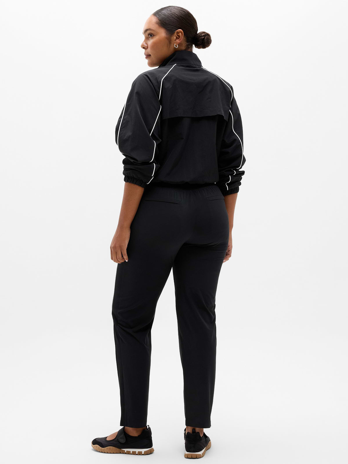 Brooklyn Mid Rise Ankle Pant - Black