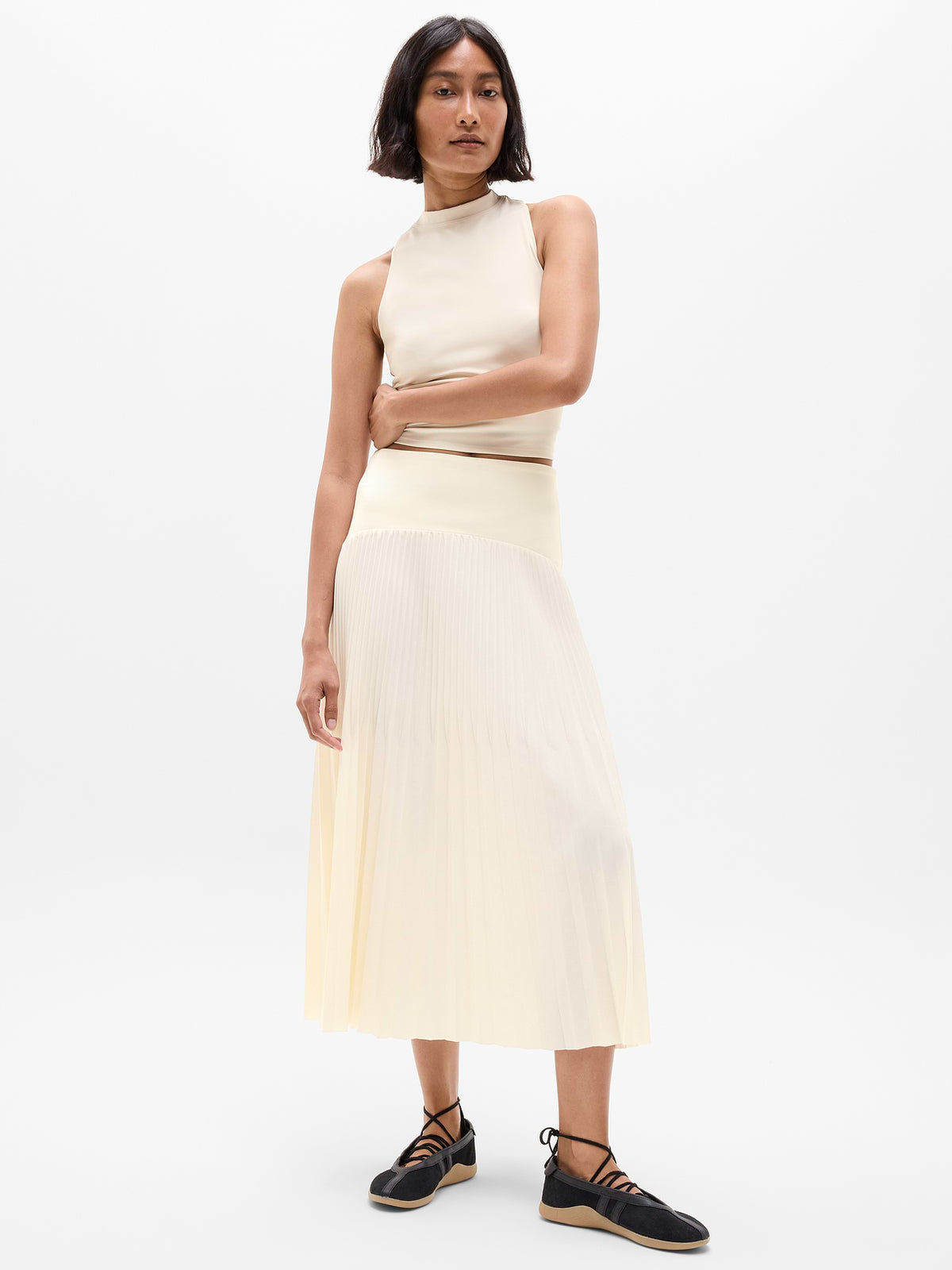 Featherweight Plissé Midi Skirt - Pearl