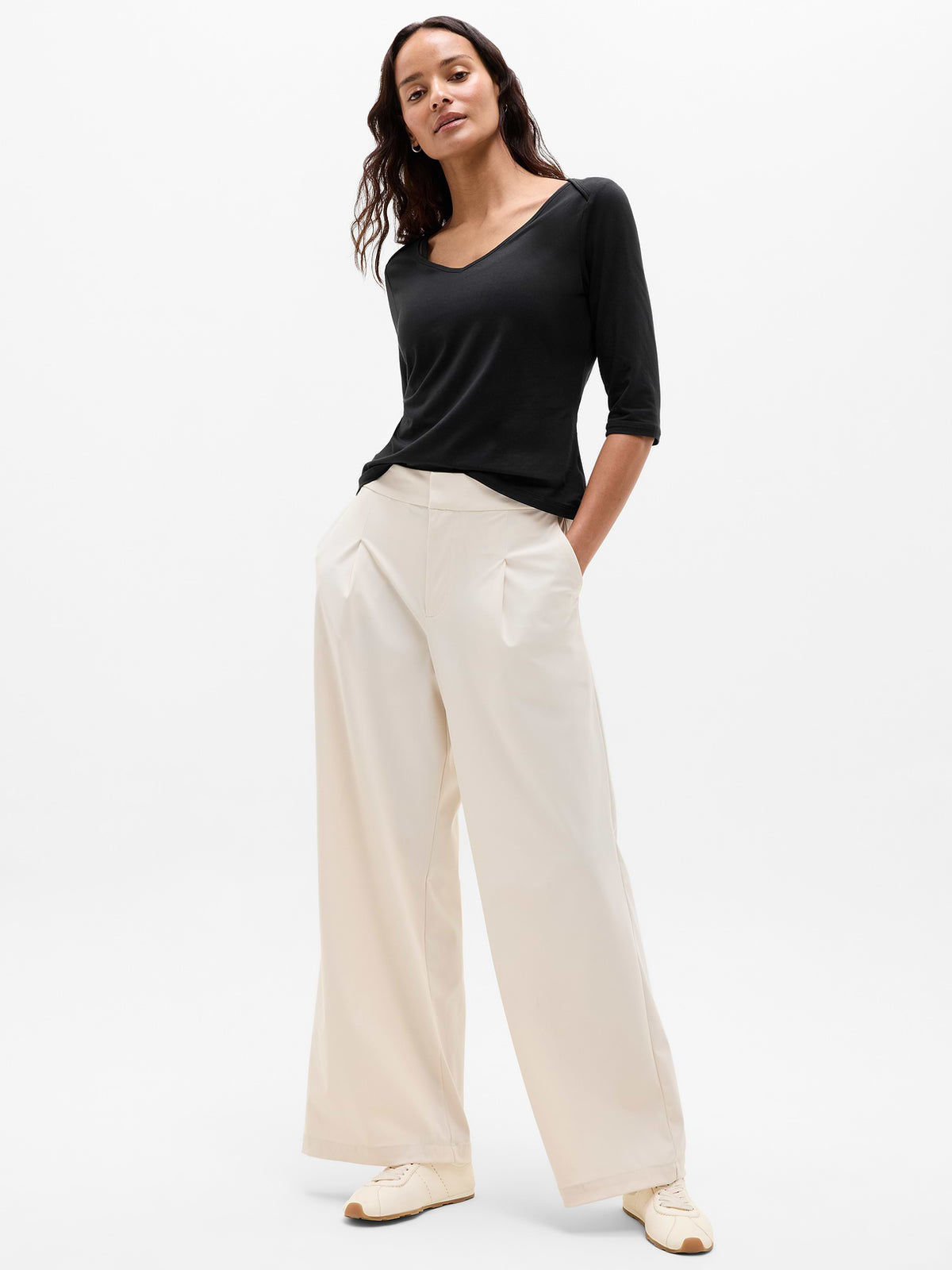 Foundation Midi Sleeve Tee - Black