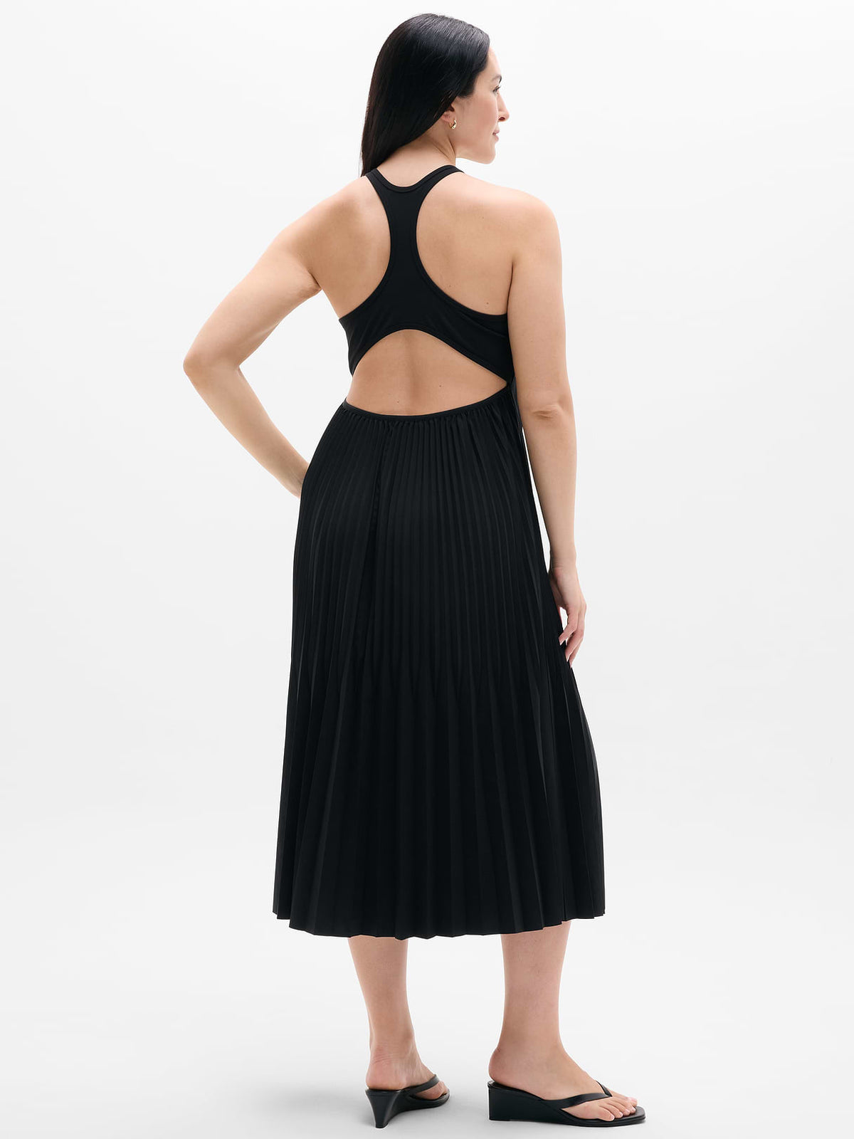 Featherweight Plissé Dress - Black