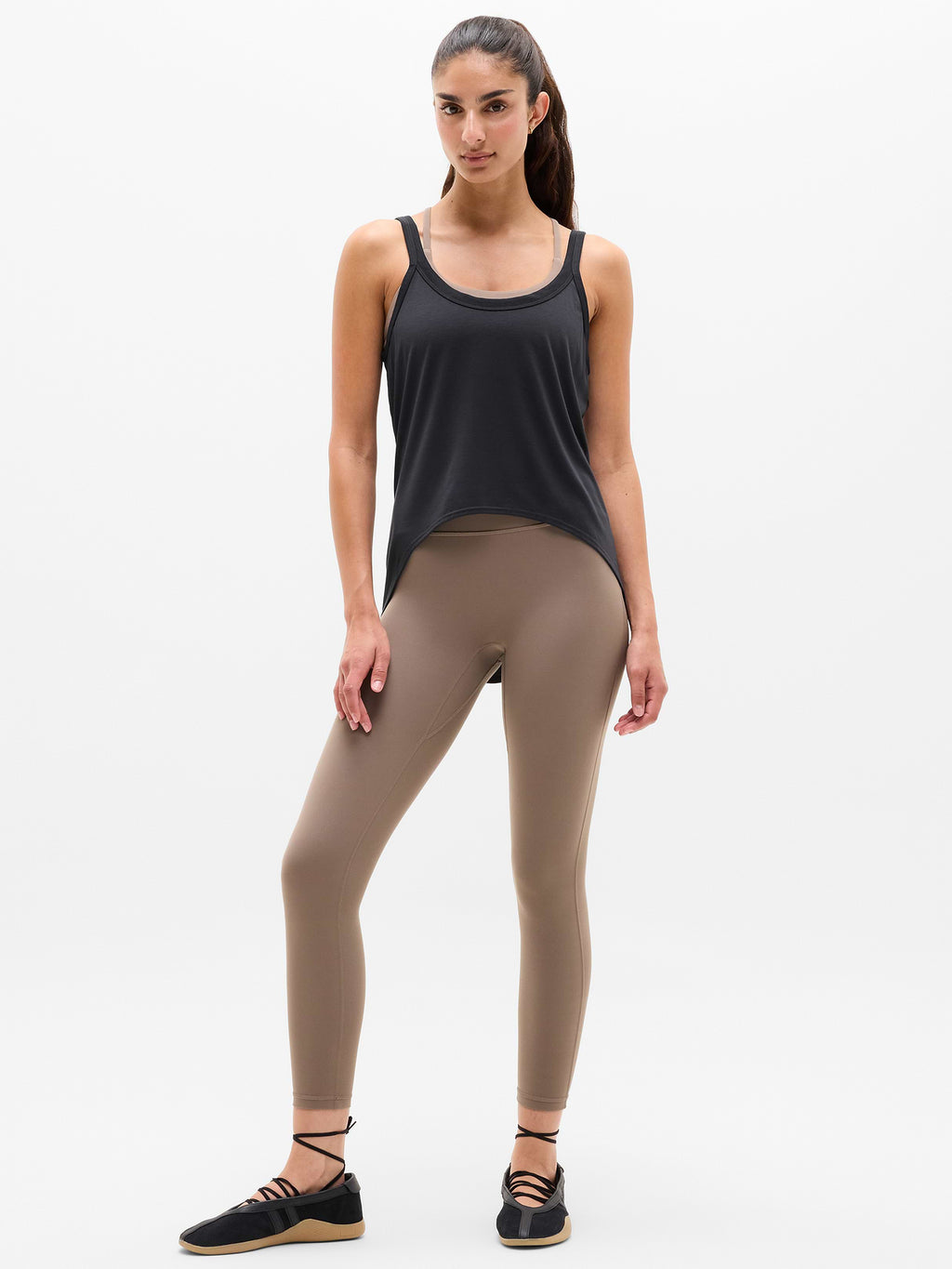 Move With Ease Scoop Tank - Black