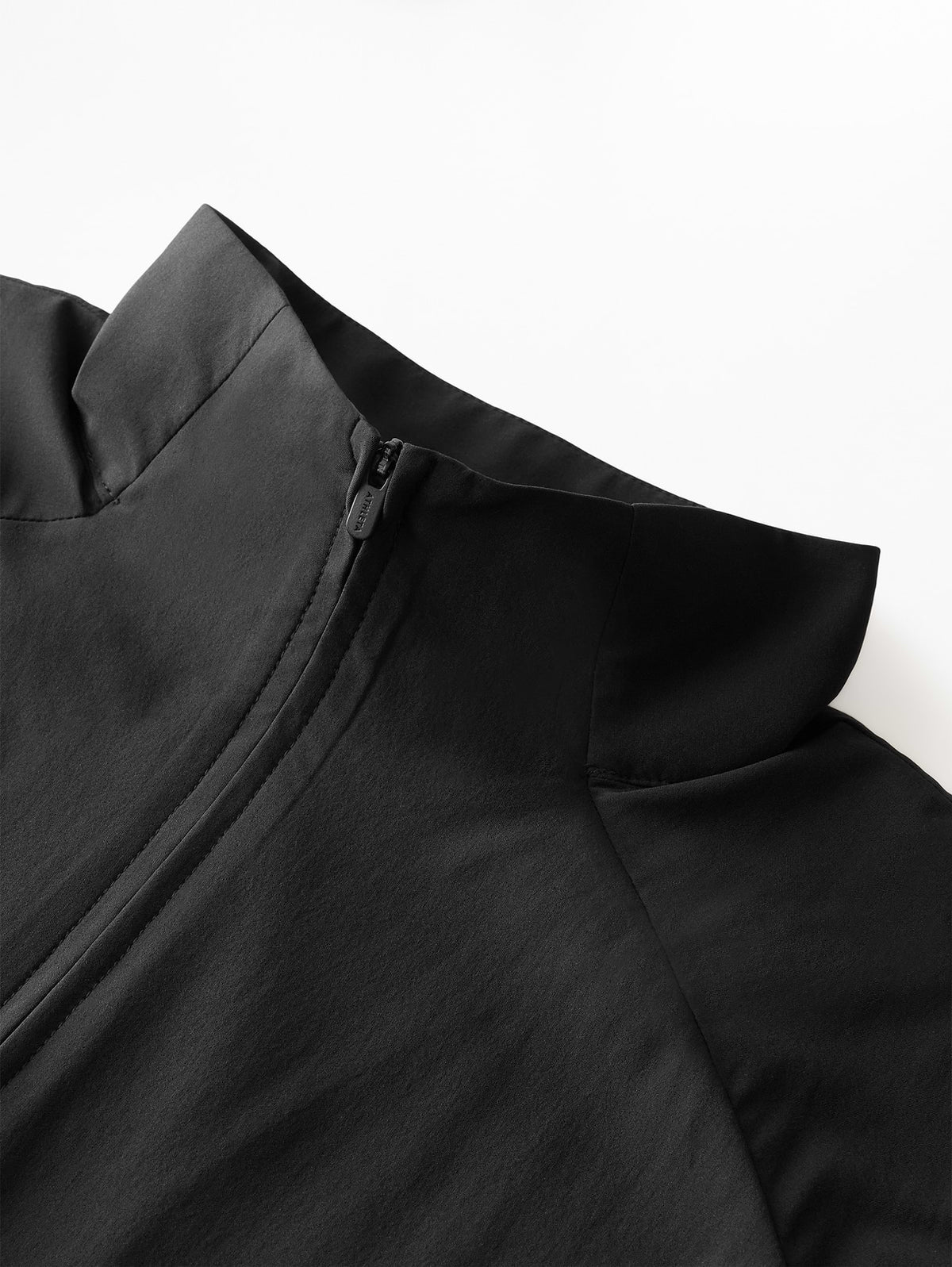 Featherweight Plissé Jacket - Black