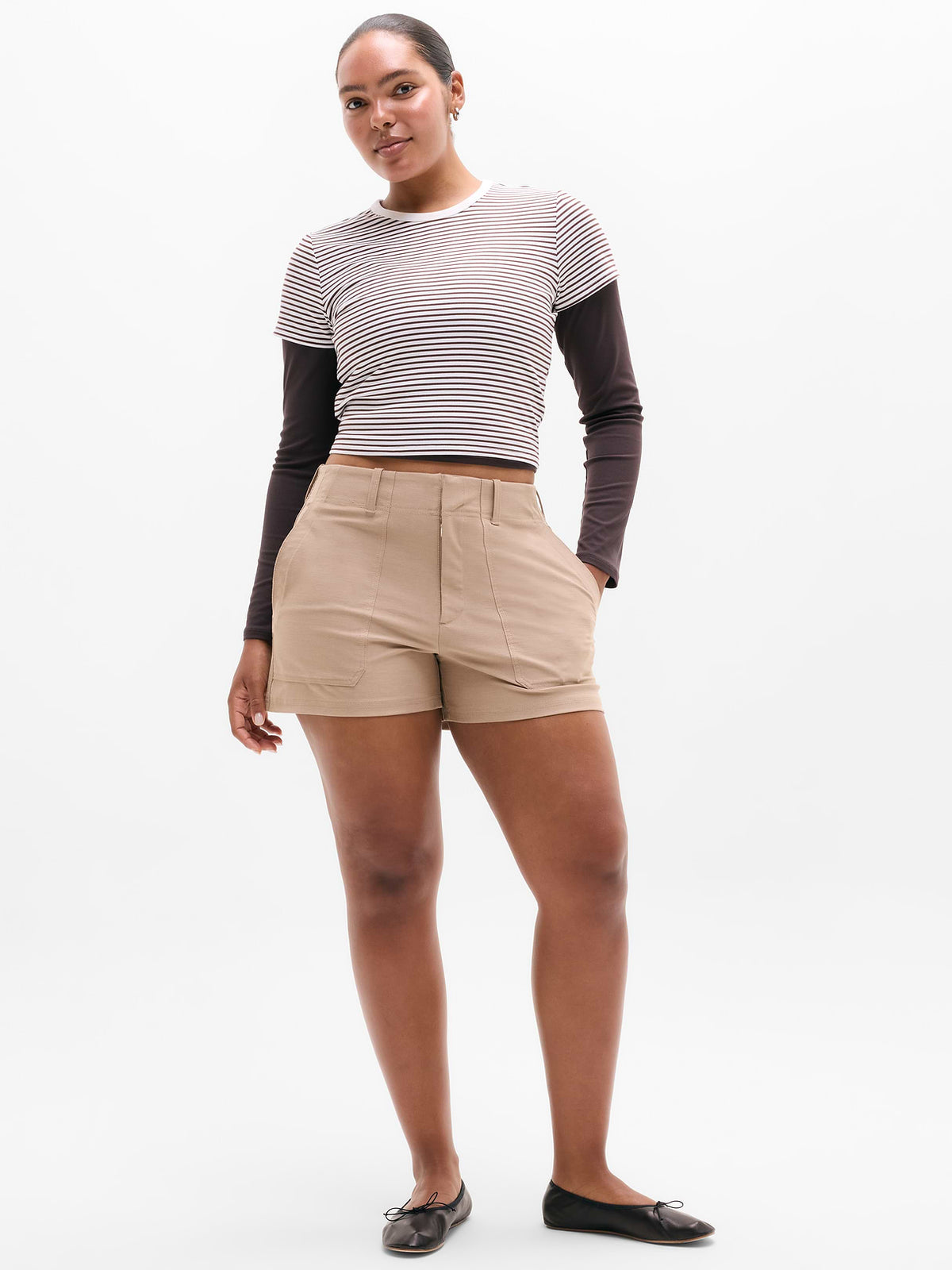 Skyline High Rise Tailored 4" Short - Savanna