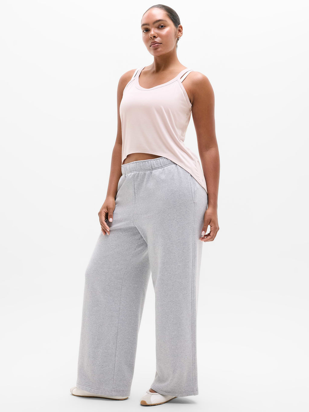 Move With Ease Scoop Tank - Halo