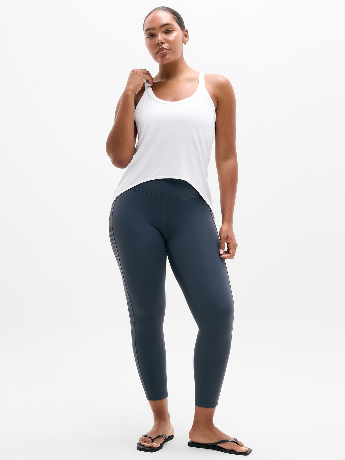 Move With Ease Scoop Tank - Bright White