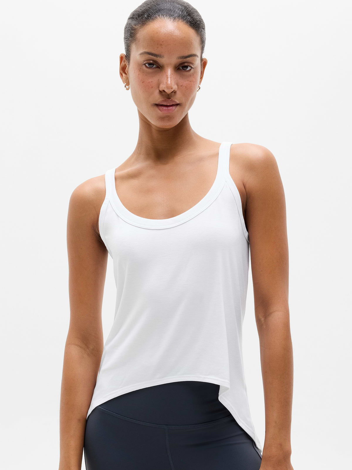 Move With Ease Scoop Tank - Bright White