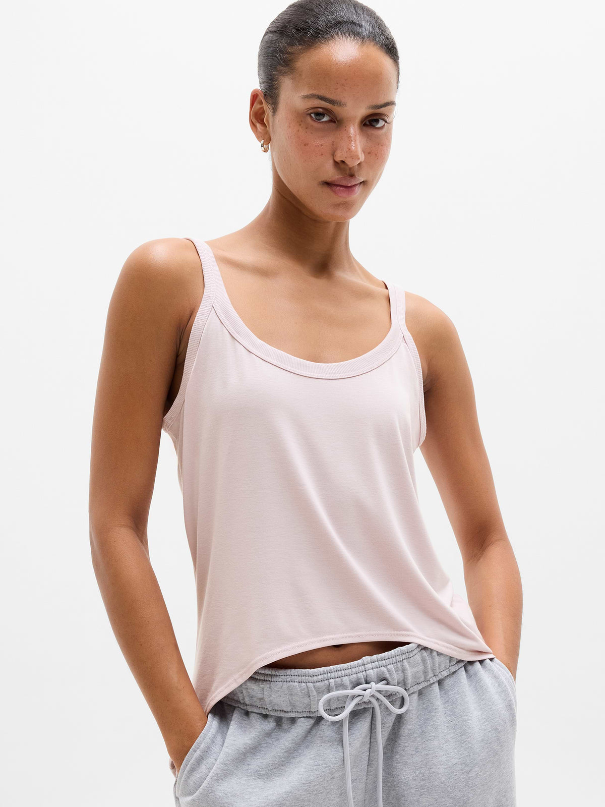Move With Ease Scoop Tank - Halo