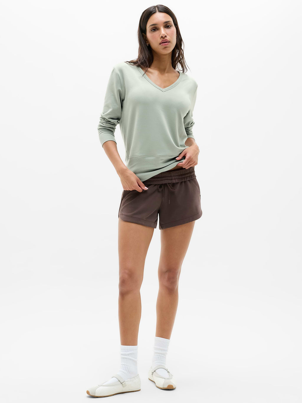 Coaster Luxe V-Neck Sweatshirt - Vera