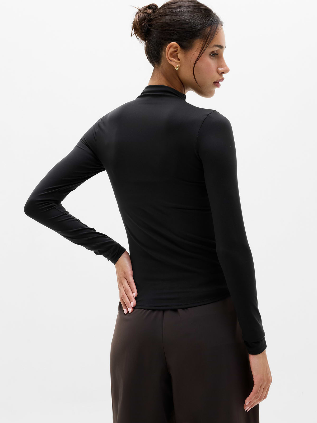 BodyMove Mock Neck Top - Black