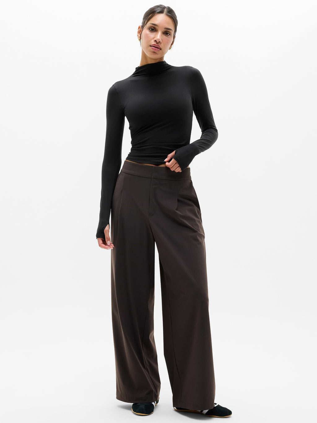 BodyMove Mock Neck Top - Black