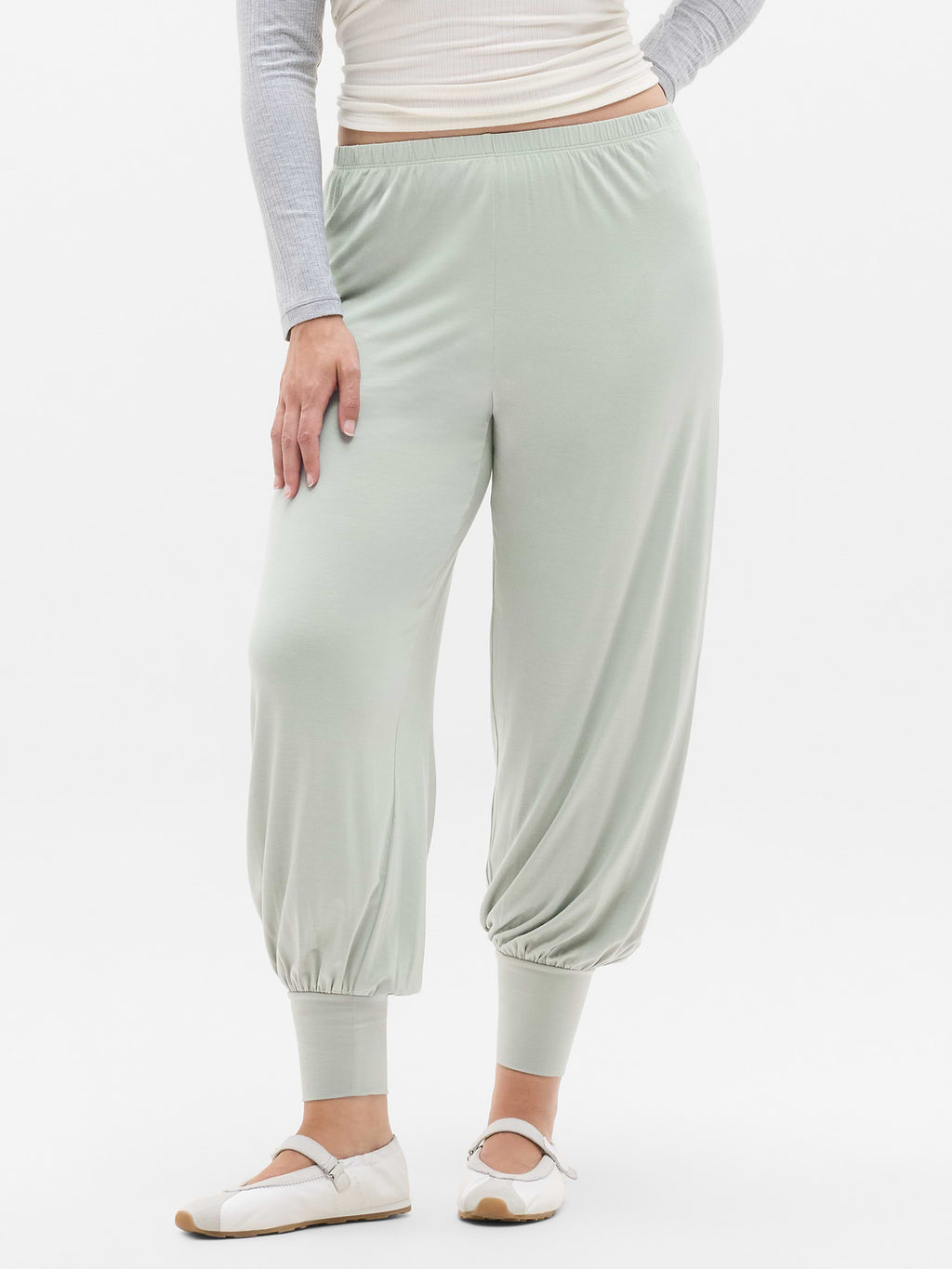 Dream Drape Mid Rise Pant - Vera