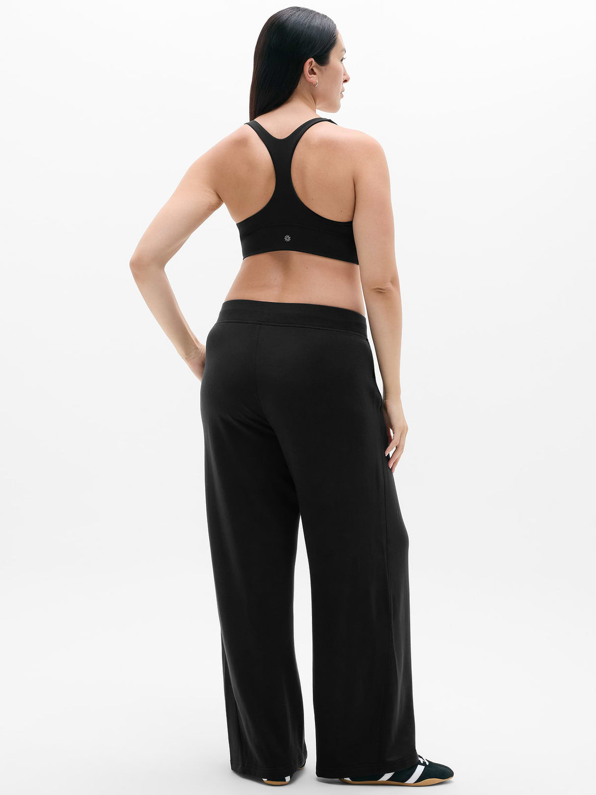 Coaster Luxe Straight Leg Pant - Black