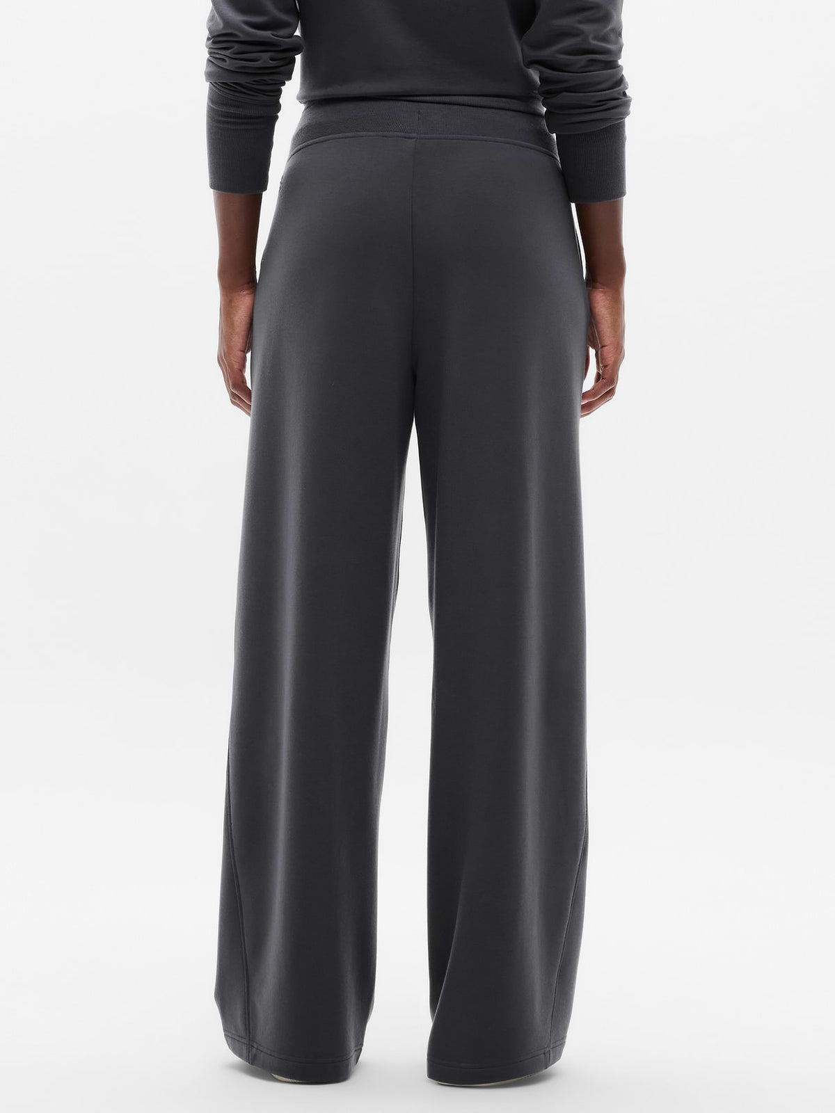 Coaster Luxe Straight Leg Pant - Ash