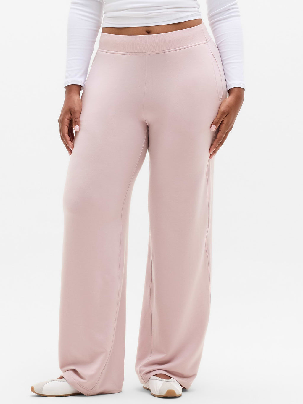 Coaster Luxe Straight Leg Pant - Halo