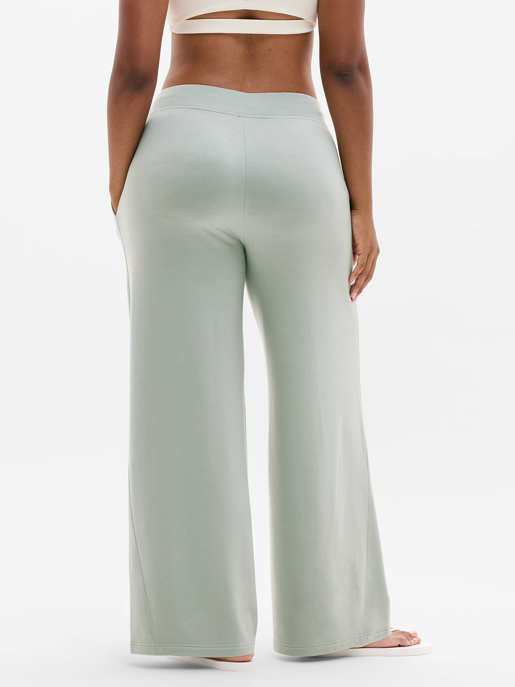 Coaster Luxe Straight Leg Pant - Vera
