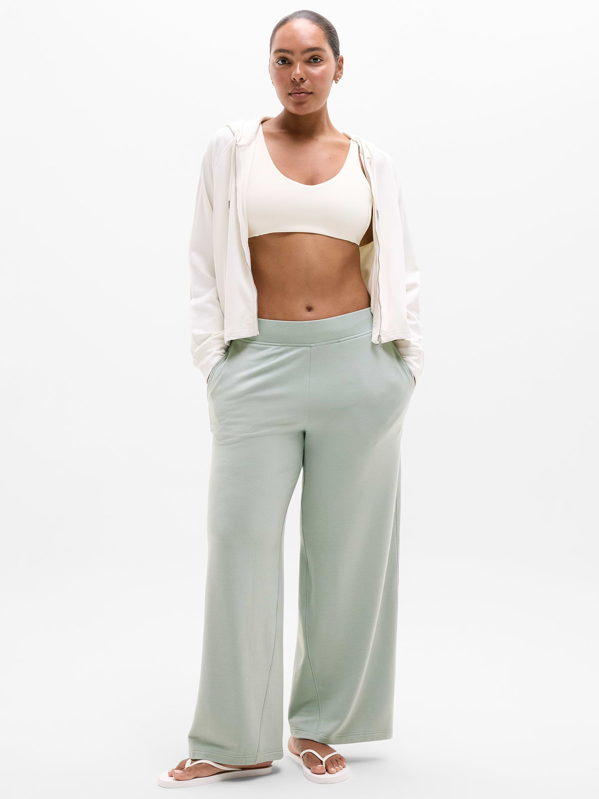 Coaster Luxe Straight Leg Pant - Vera
