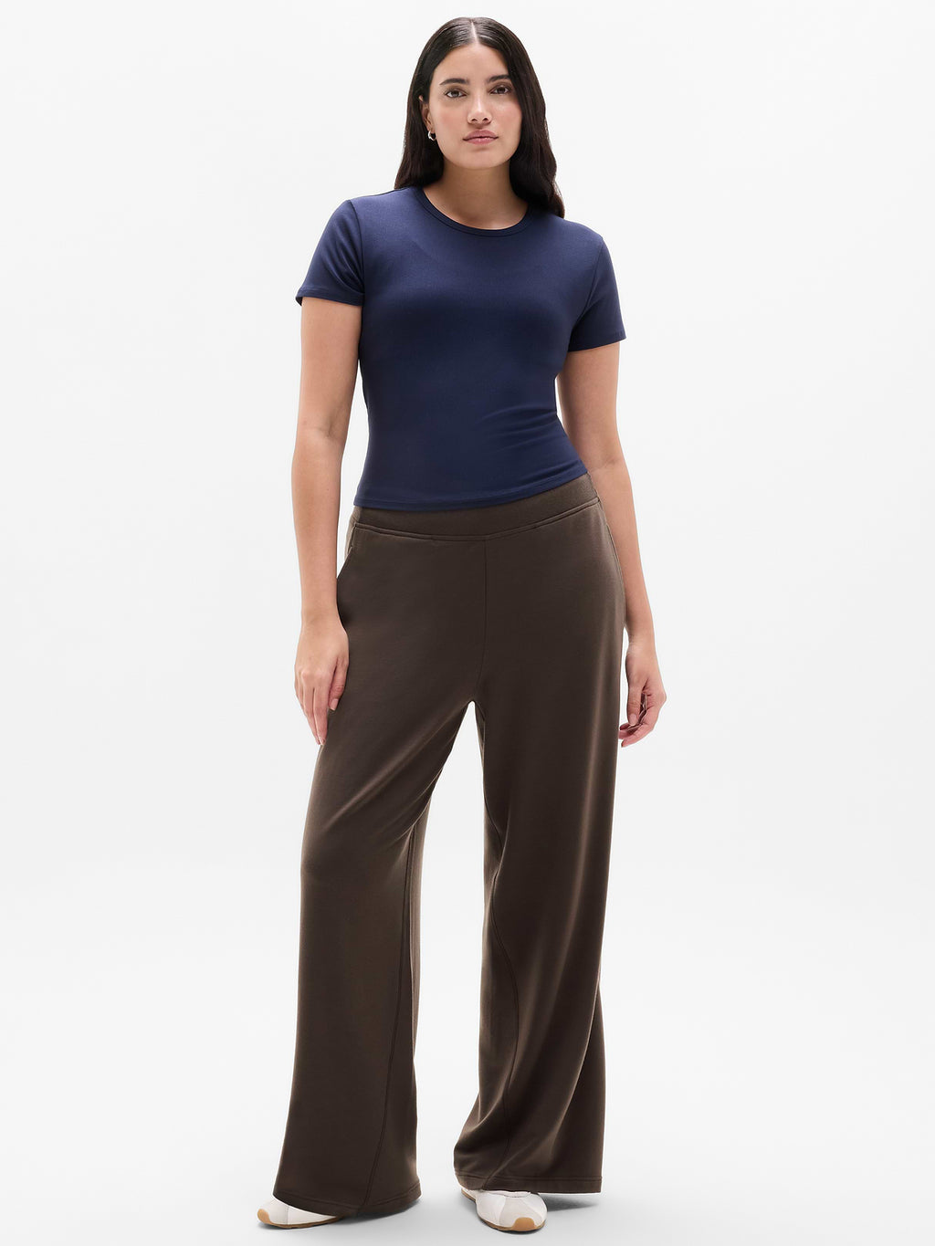 Coaster Luxe Straight Leg Pant - Truffle
