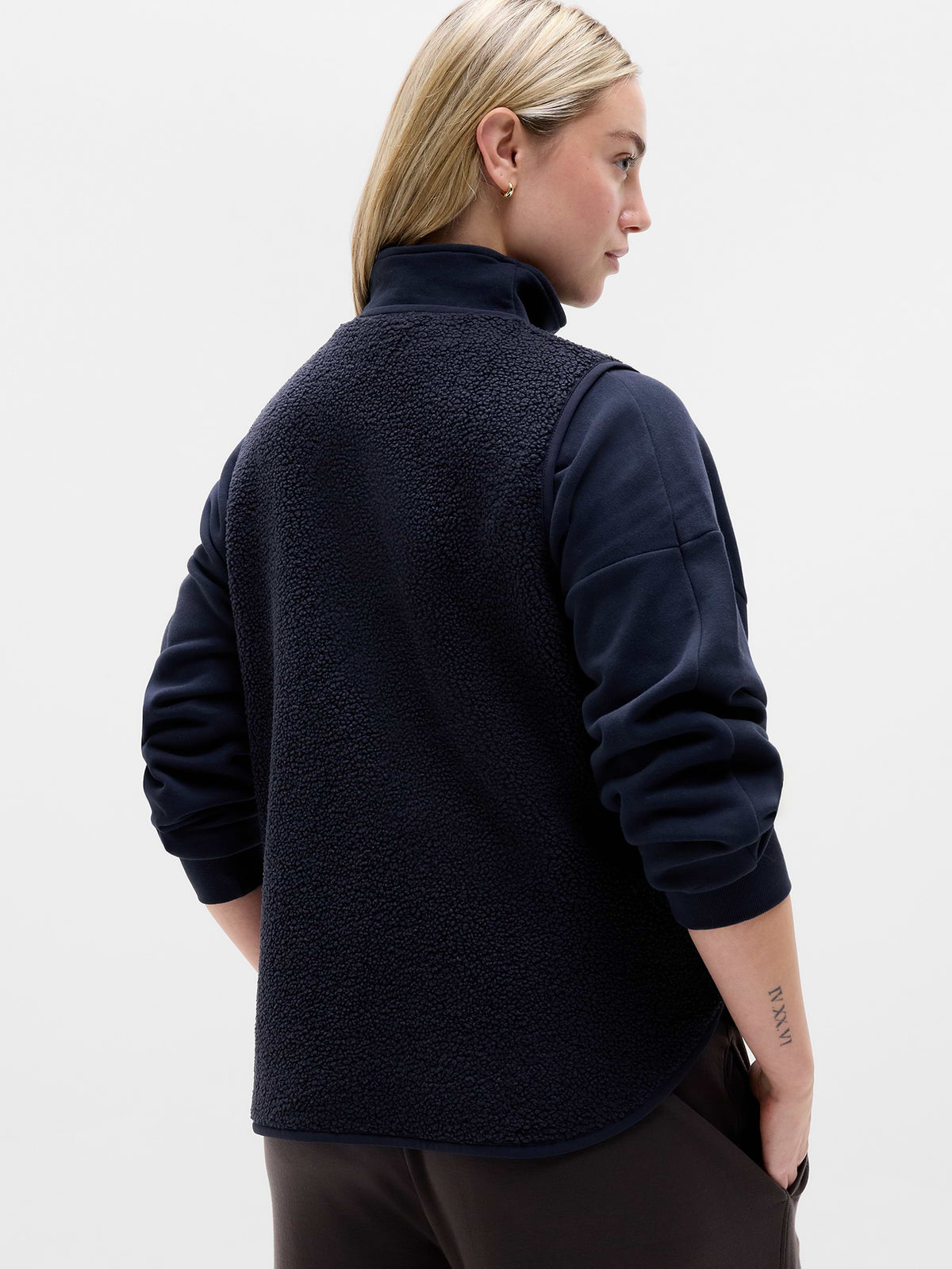 In the Clouds Vest - Navy