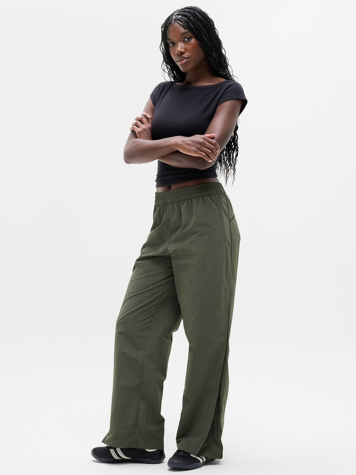 On The Move Mid Rise Track Pant - Jungle/Black