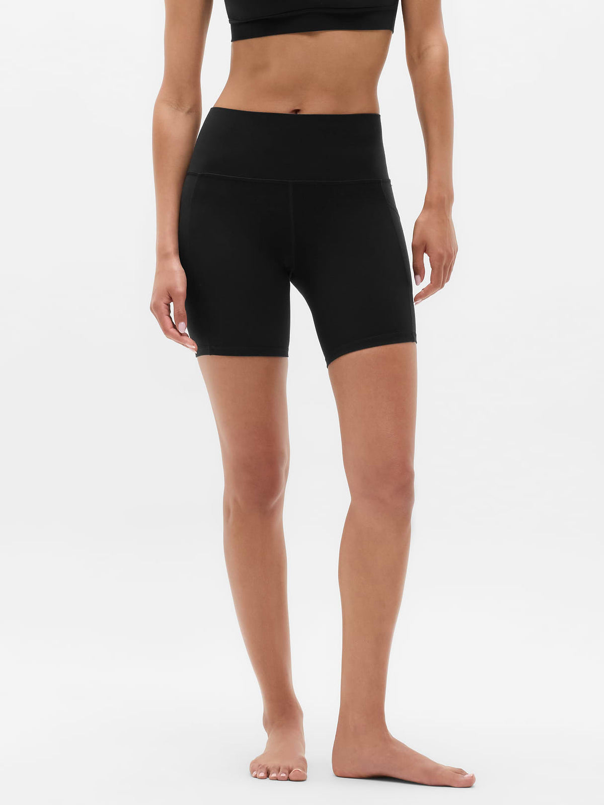 Salutation Stash High Rise 7" Short - Black