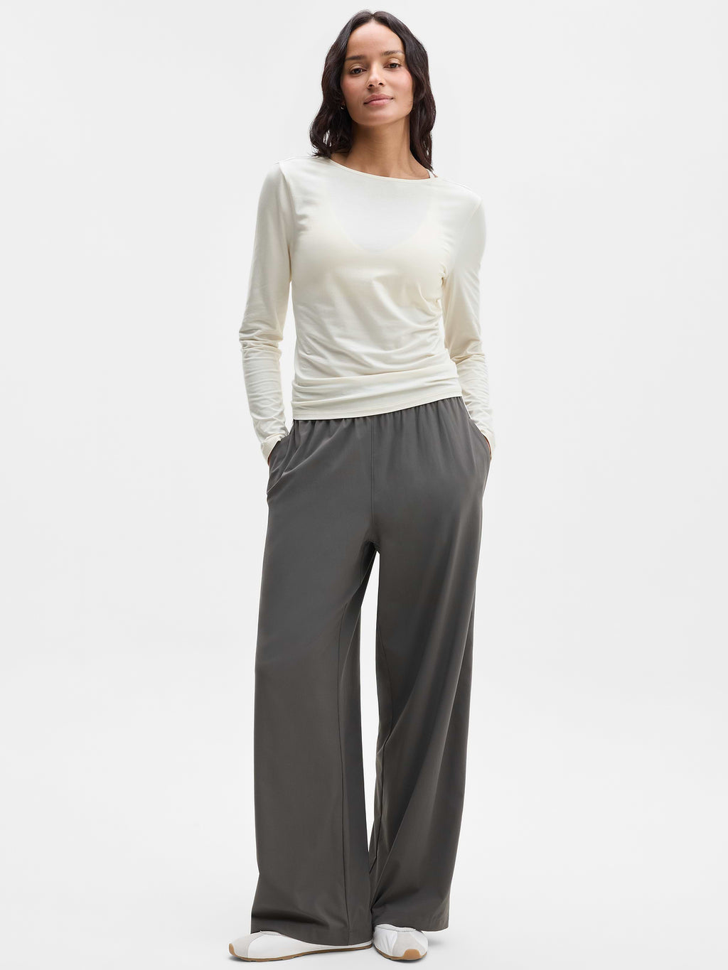 Foundation Scoop Back Top - Pearl