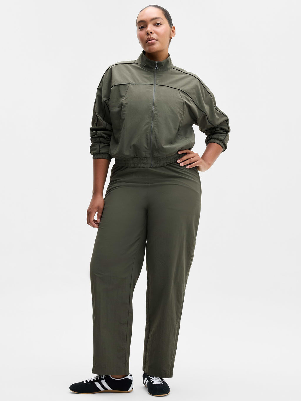 On The Move Track Jacket - Jungle/Black