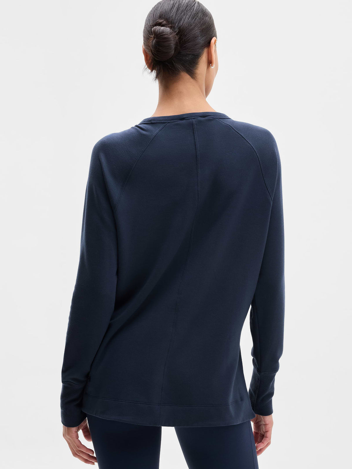 Coaster Luxe V-Neck Sweatshirt - Navy